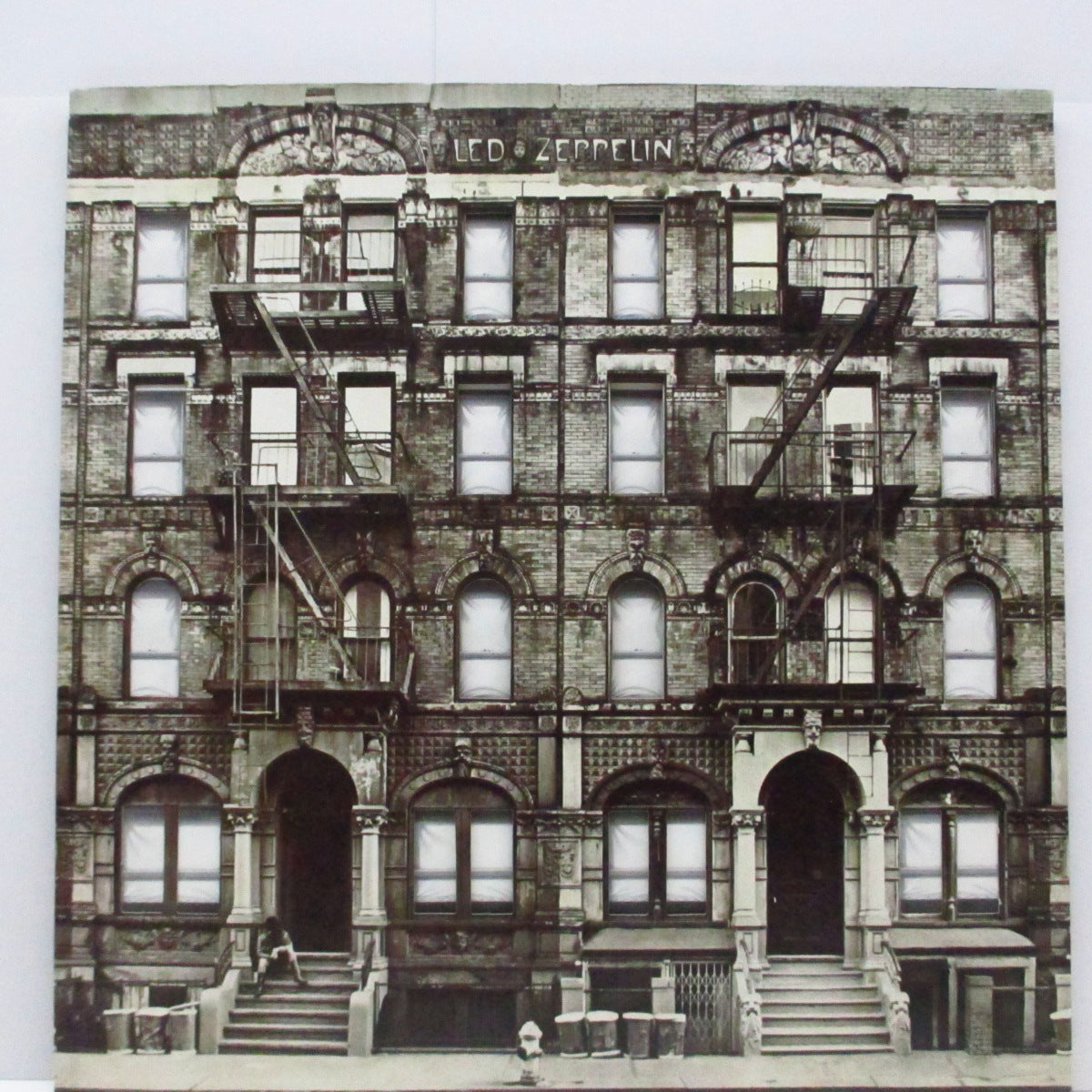 LED ZEPPELIN (レッド・ツェッペリン)  - Physical Graffiti (German 70's 再発「Wロゴ有ラベ」2xLP+インナー、インサート/初回窓開きジャケ)