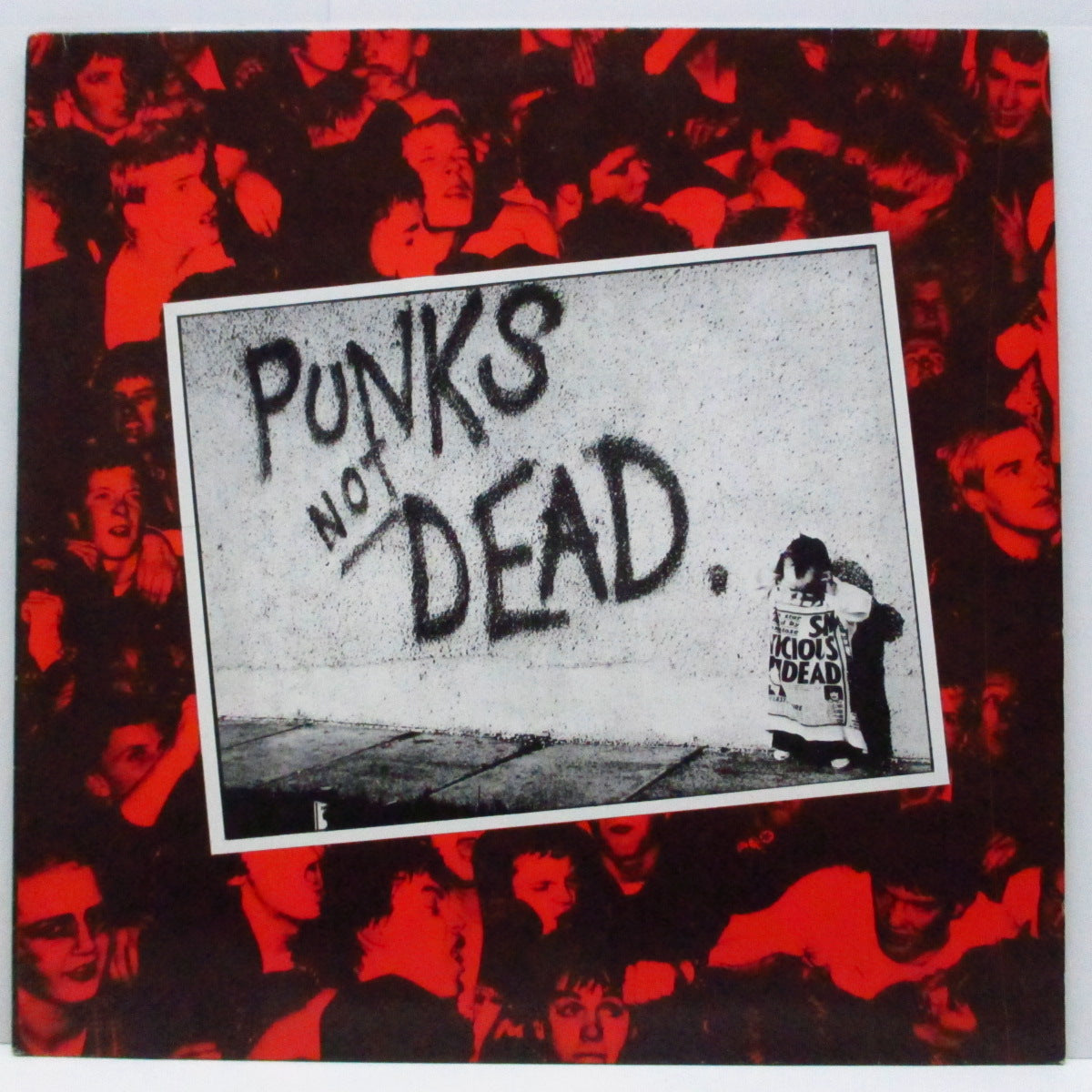 EXPLOITED, THE (ジ・エクスプロイテッド)  - Punks Not Dead (Benelux オリジナル「黄色ラベ」LP)