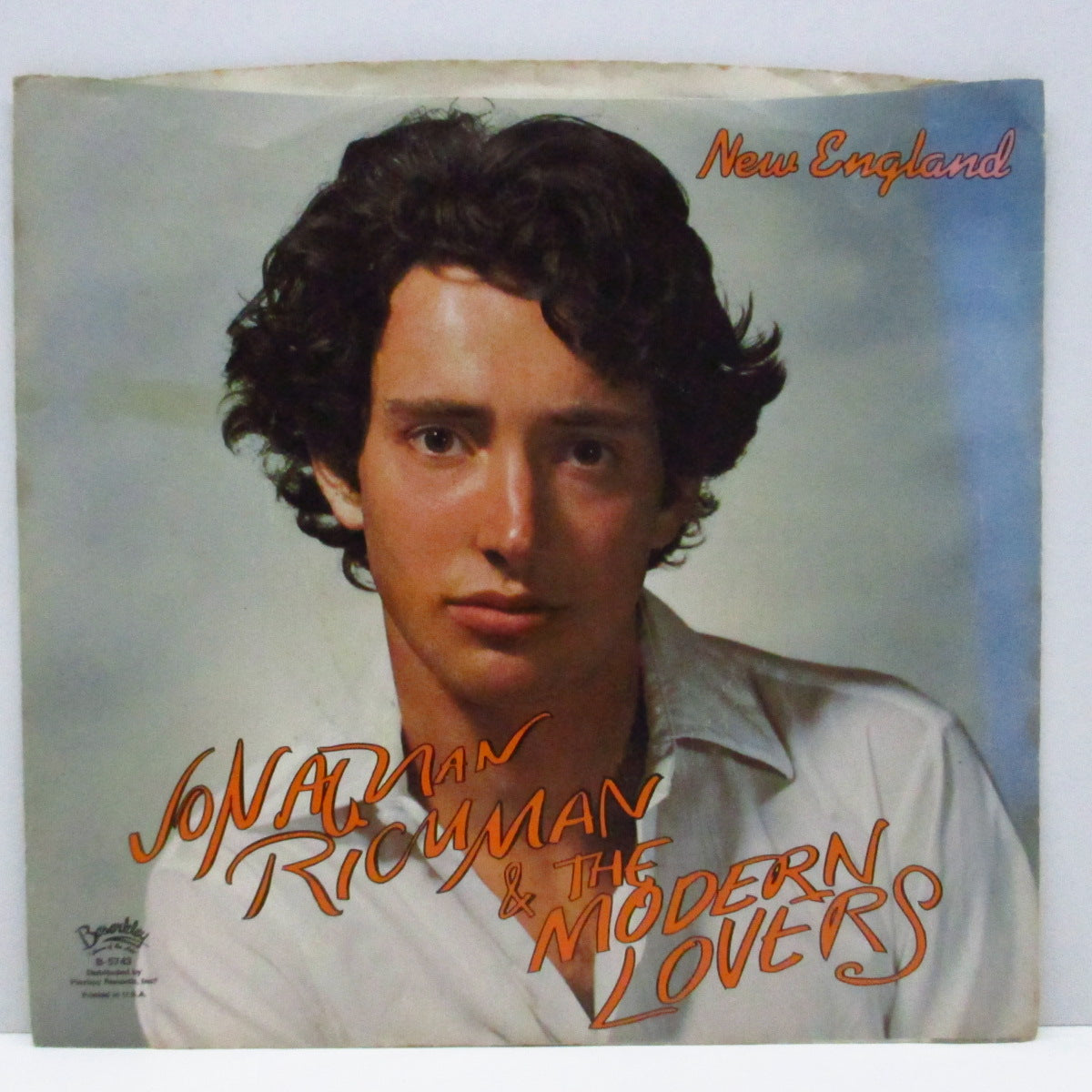 JONATHAN RICHMAN & THE MODERN LOVERS (ジョナサン・リッチマン＆ザ・モダーン・ラヴァーズ)  - New England (US オリジナル 7"+光沢ソフト紙ジャケ)