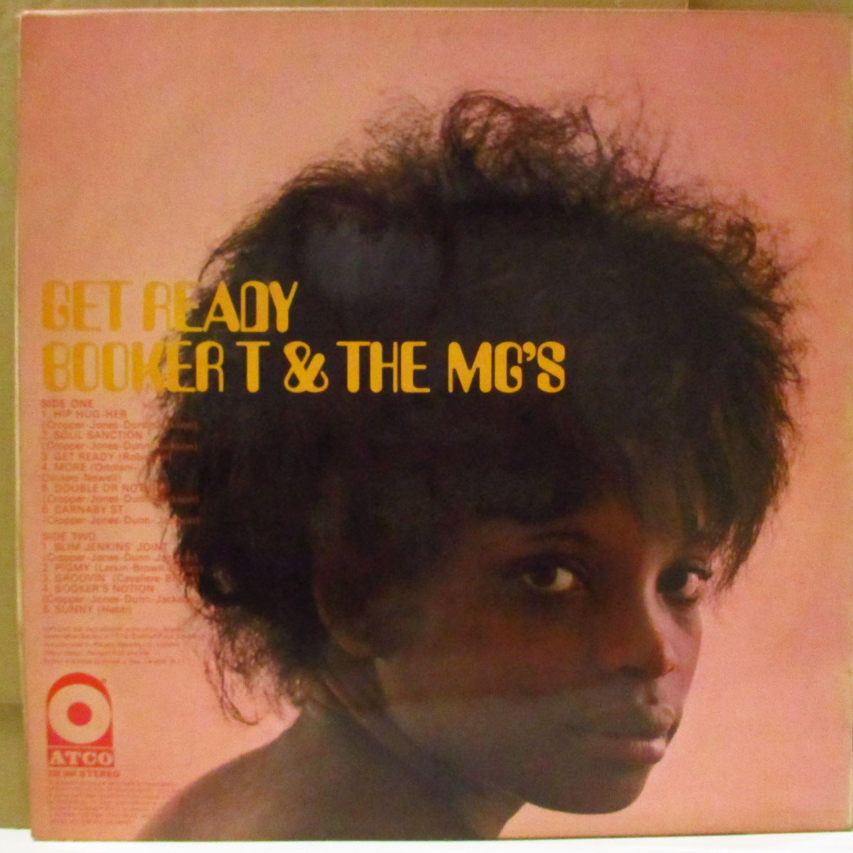 BOOKER T. & THE MG’S (ブッカーT ＆ ザ・MG'S)  - Get Ready (UK '69 再発「ブラウン＆グレイ・ラベ」ステレオ LP/ジャケデザイン違いの両面コーティング・ジャケ)「Hip Hug-Her」の英盤