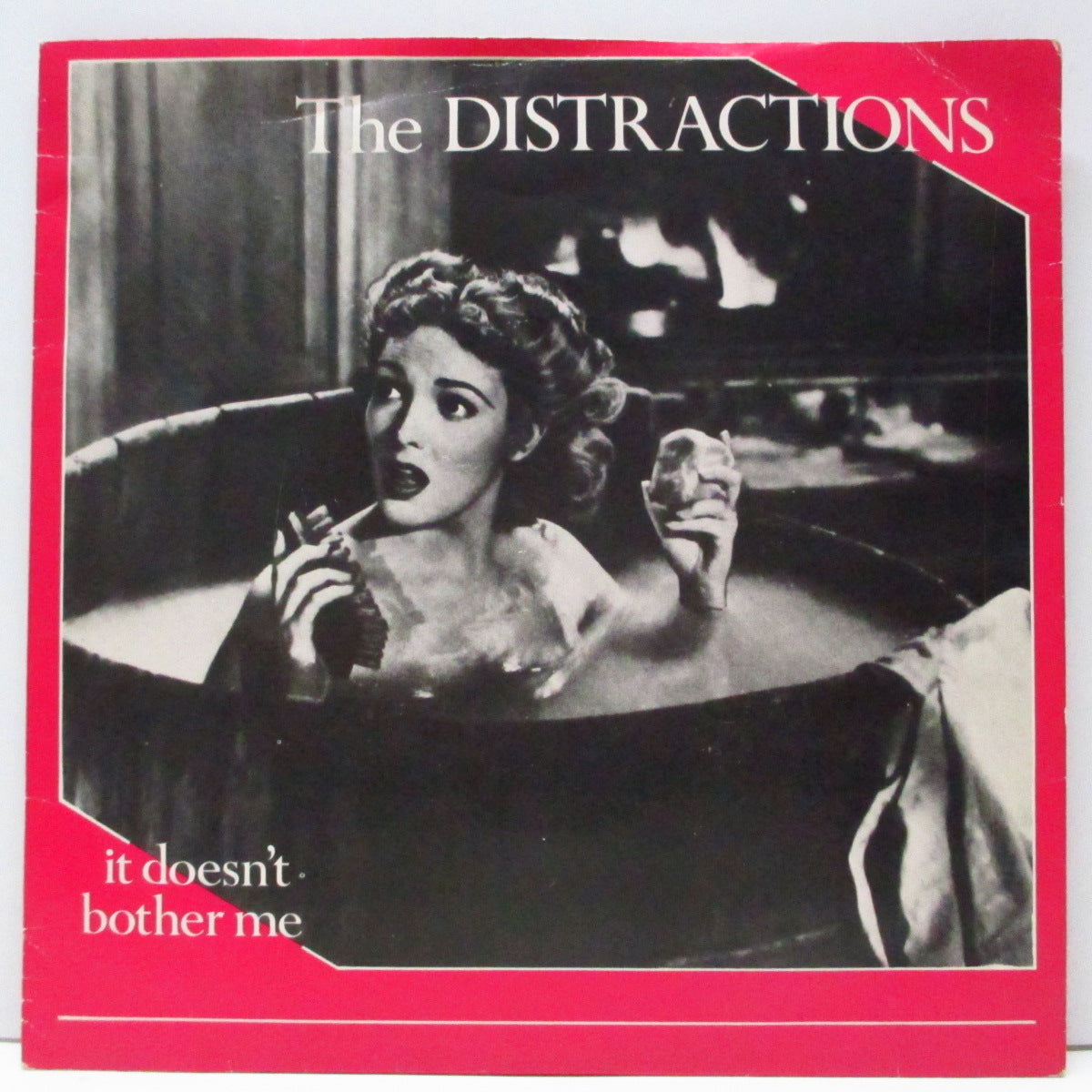 DISTRACTIONS, THE (ザ ・ディストラクションズ)  - It Doesn't Bother Me (UK 限定フラットセンター「ホワイトヴァイナル」7"/光沢固紙折り返しジャケ) Powerpearls Vol. 1収録！