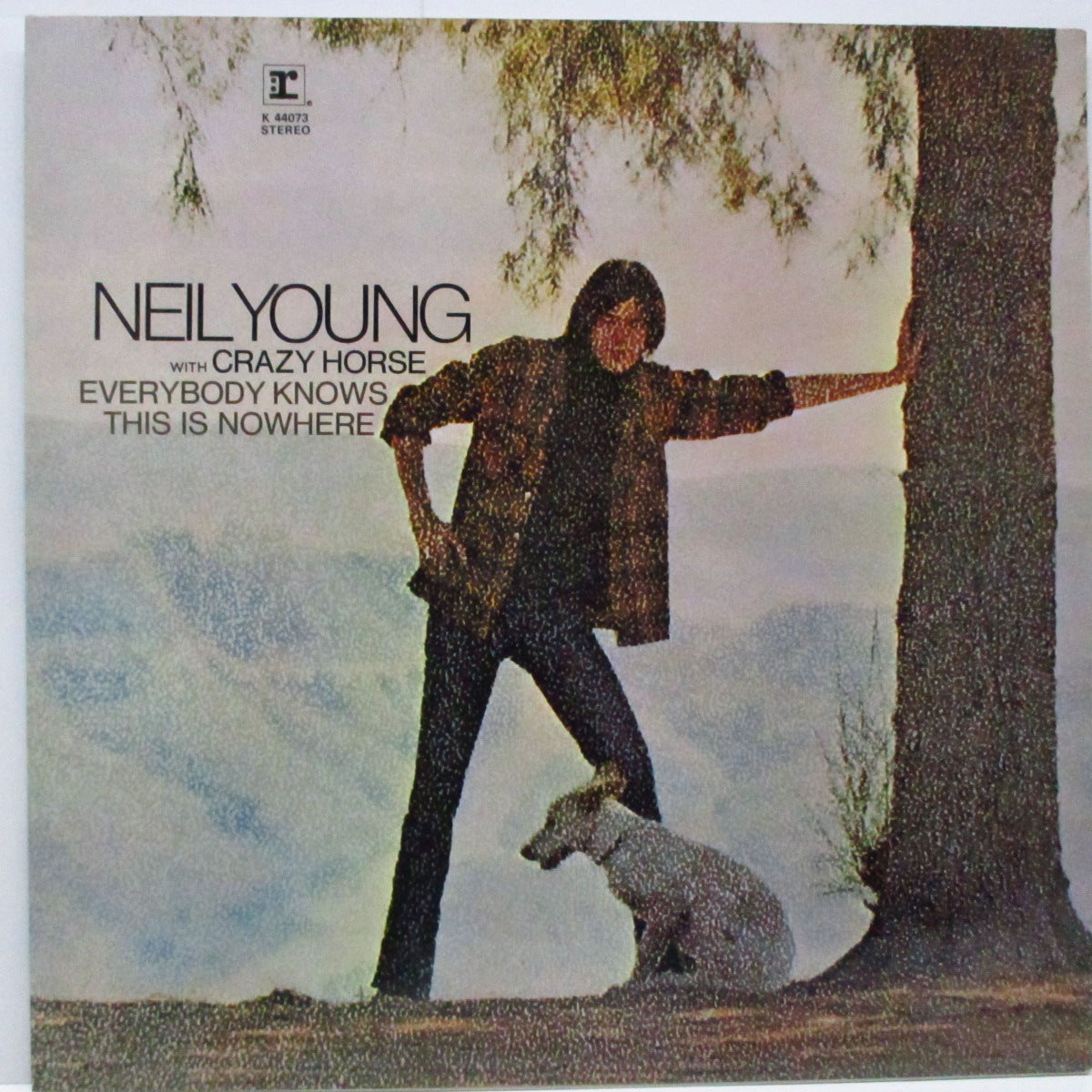 NEIL YOUNG (ニール・ヤング)  - Everybody Knows This Is Nowhere (UK '71再発「Wロゴ無ラベ」LP+表面コーティングジャケ /K-44073)