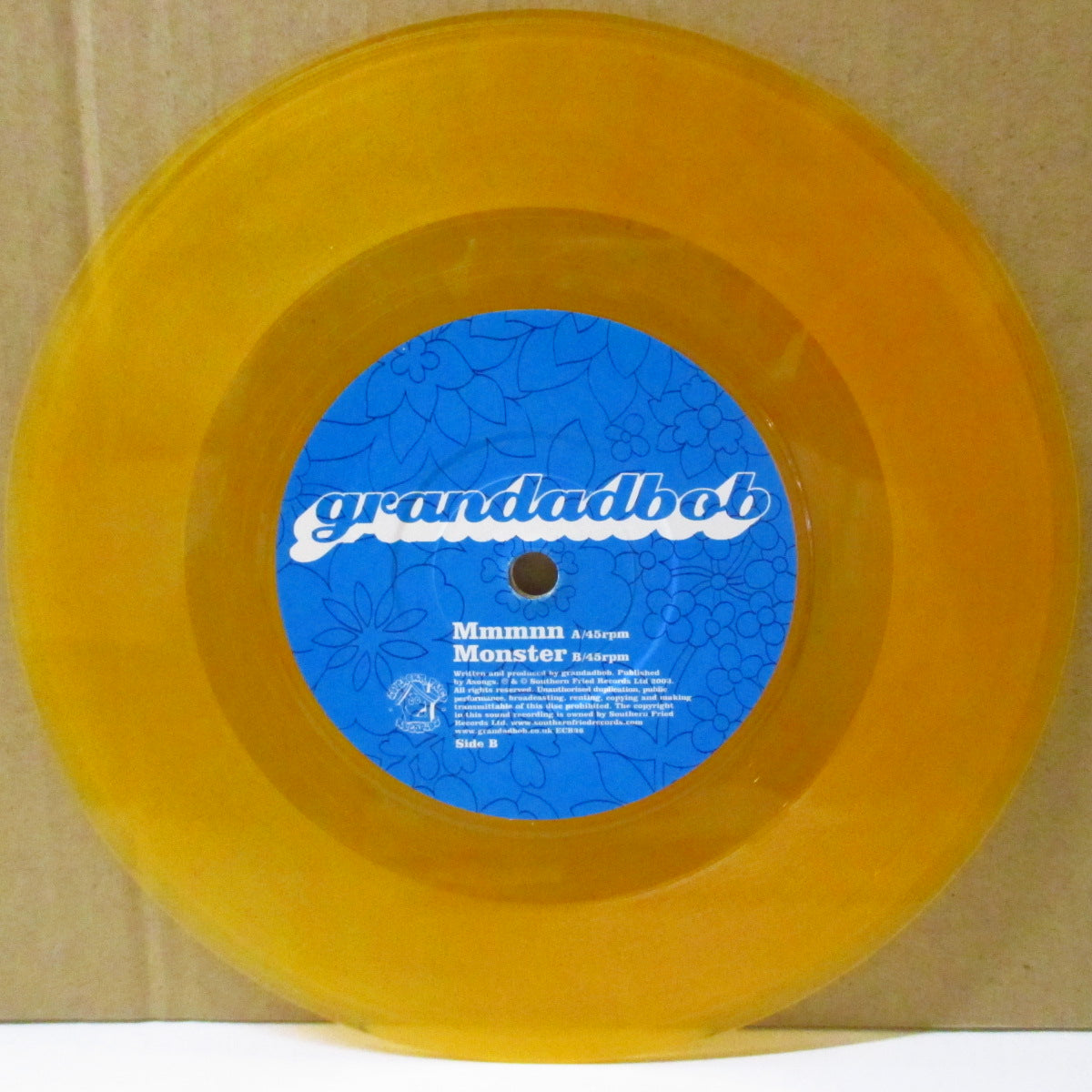 GRANDADBOB (グランダッドボブ)  - Mmmnn (UK '03 限定「クリアオレンジヴァイナル」 7インチ+ナンバリング入りざら紙ジャケ, 固紙インサート)