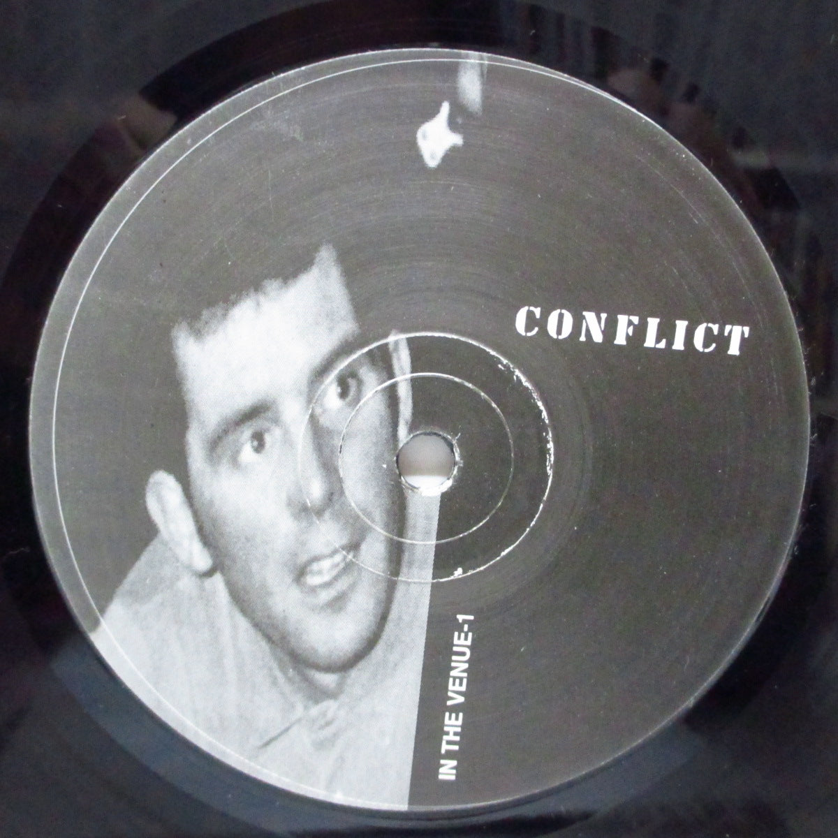 CONFLICT (コンフリクト)  - In The Venue (UK オリジナル LP) '94年ライブ！