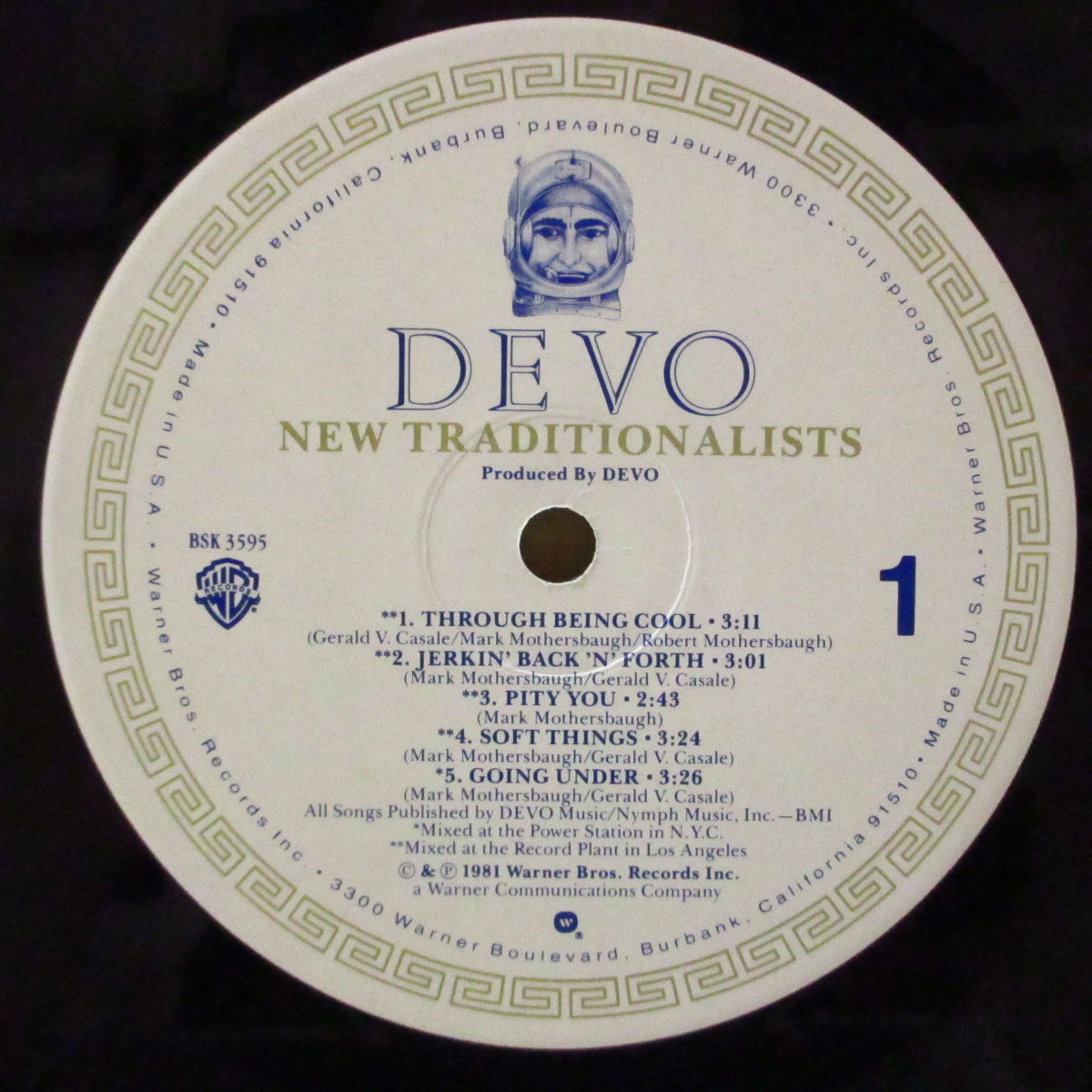 DEVO (ディーヴォ)  - New Traditionalists (US '81 限定 LP+ボーナス「ラージホールセンターラベ」7インチ, ソフト紙インナー, ポスター, レアステッカー) 4thアルバム