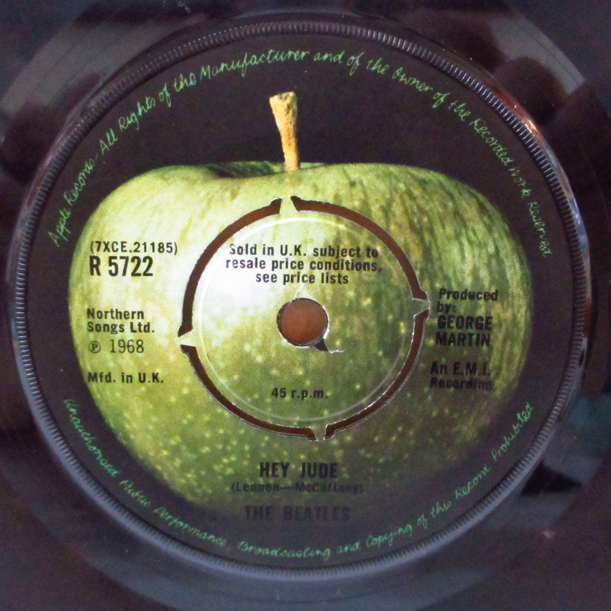 BEATLES (ビートルズ)  - Hey Jude (UK '68 オリジナル「ダークアップル紙ラベ・4ポイントラウンドセンター」 7インチ+アップル黒ダイカットスリーブ)