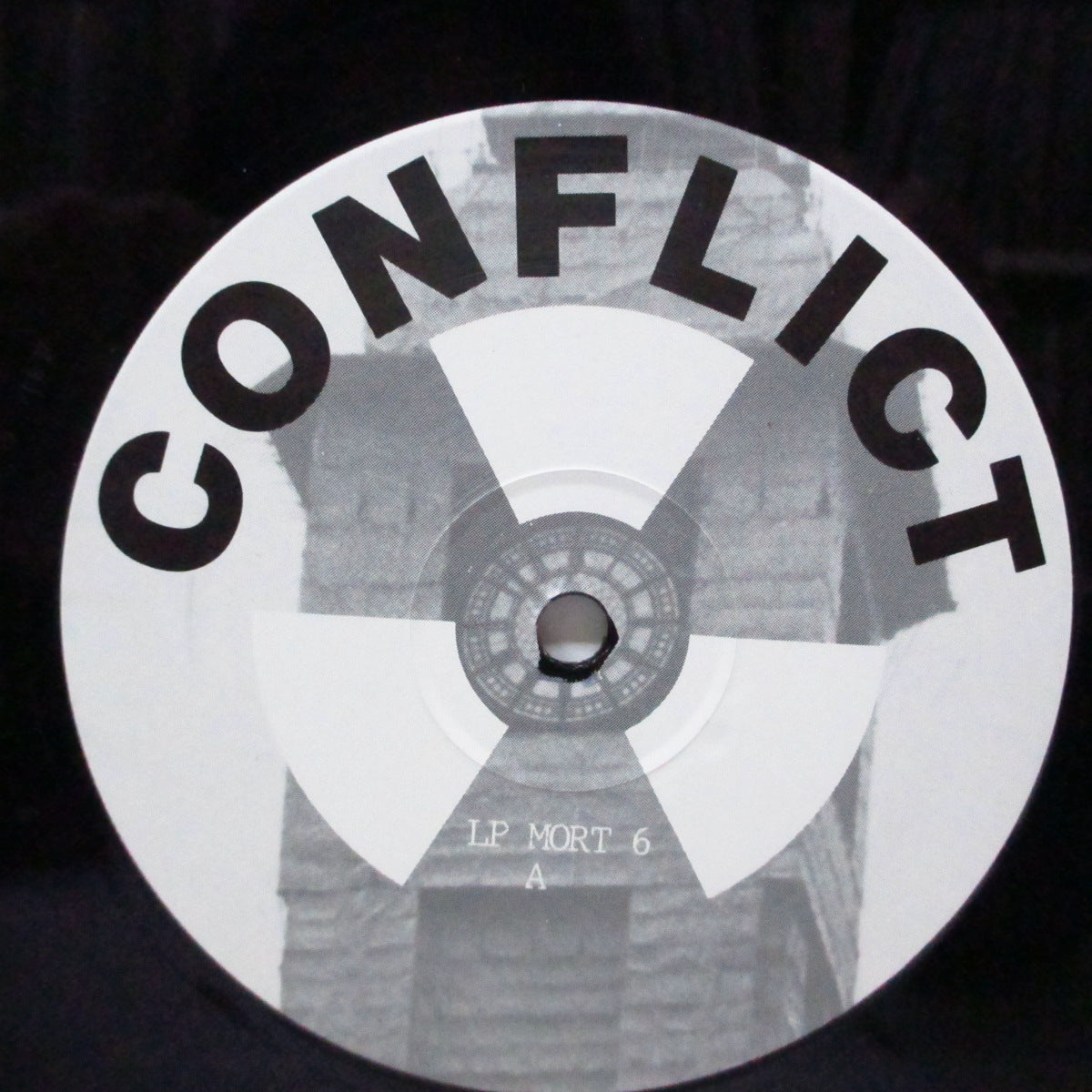 CONFLICT (コンフリクト)  - Increase The Pressure (UK & German 90's 再発 LP/「EFA 75097-1」見開ジャケ）'84年セカンド！