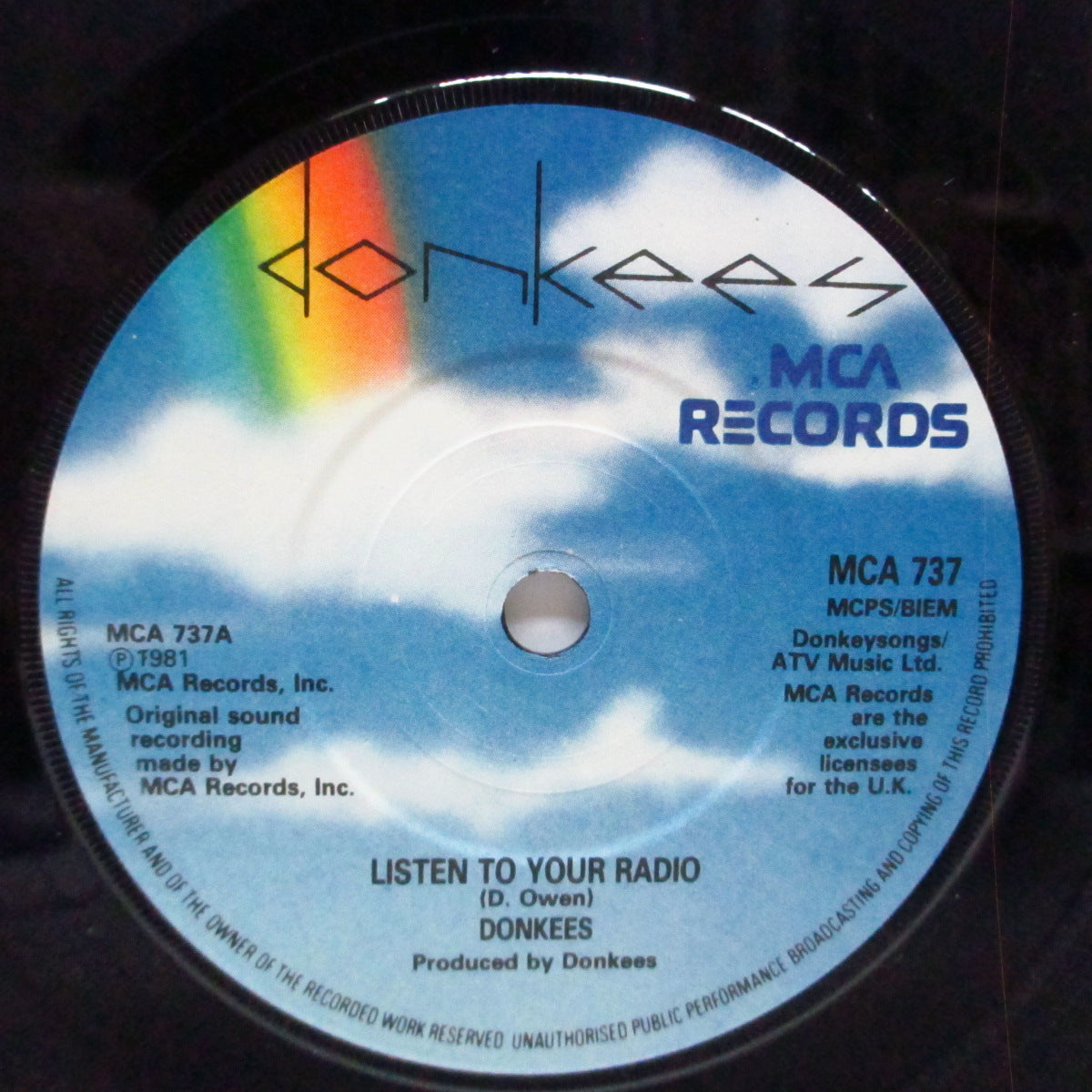 DONKEYS, THE (DONKEES) (ザ ・ドンキーズ)  - Listen To Your Radio (UK オリジナル 7"/光沢ソフト紙ジャケ) '81年5th & ラストシングル！
