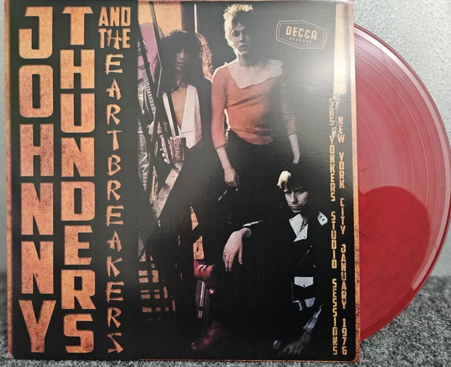 JOHNNY THUNDERS AND THE HEARTBREAKERS (ジョニー・サンダース & ザ・ハートブレイカーズ)  - SBS Yonkers Studio Sessions: New York City January 1976 (US 限定再発「レッドヴァイナル」LP/ New) ヘル在籍時の唯一のスタジオ音源 !