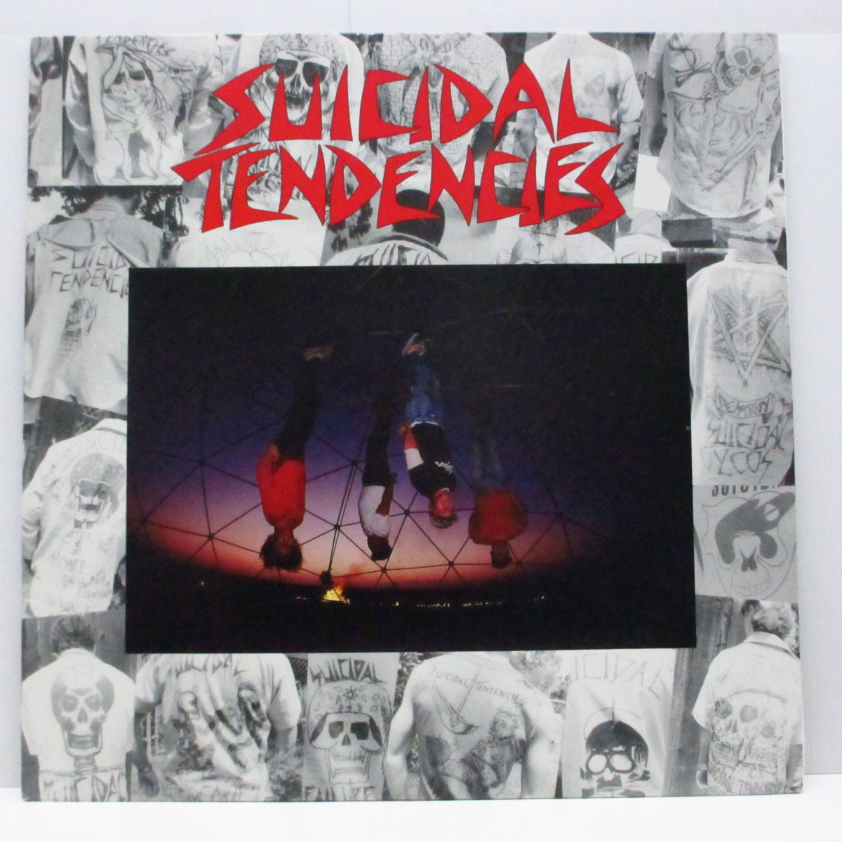 SUICIDAL TENDENCIES (スーサイダル・テンデンシーズ)  - S.T. [1st] (US 80's 再発「光に透かすと見える赤紫盤」LP/バーコード無ジャケ)