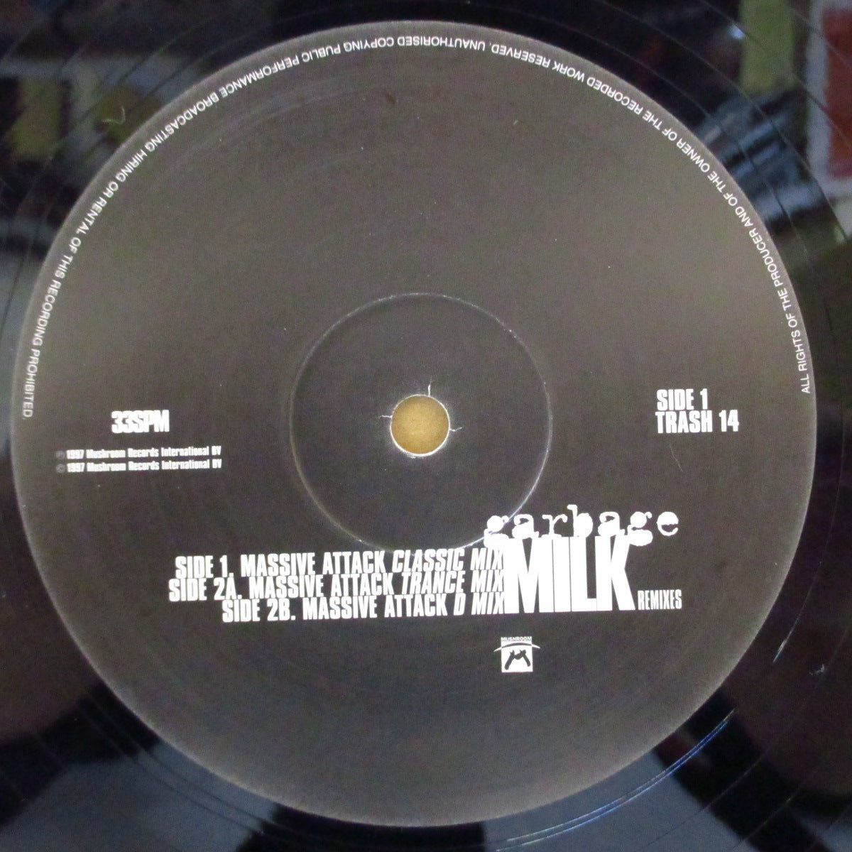 GARBAGE (ガービッジ)  - Milk - Massive Attack Remixes (UK 3,000枚限定 12")