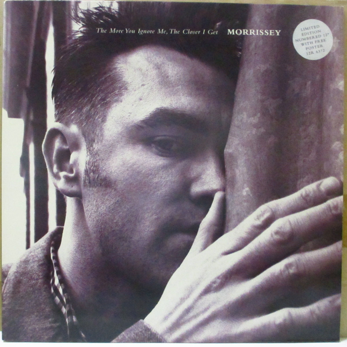 MORRISSEY (モリッシー)  - The More You Ignore Me, The Closer I Get (UK 限定 12"+ポスター/ステッカー付きナンバリング入りジャケ)