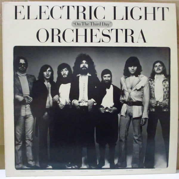 ELECTRIC LIGHT ORCHESTRA (エレクトリック・ライト・オーケストラ)  - On The Third Day (UK '78 再発 LP+マット固紙インナー/JETLP 202)