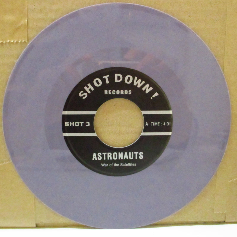 ASTRONAUTS, THE (ジ・アストロノーツ)  - War Of The Satellites + 2 (German Ltd.Mono Purple Vinyl 7")