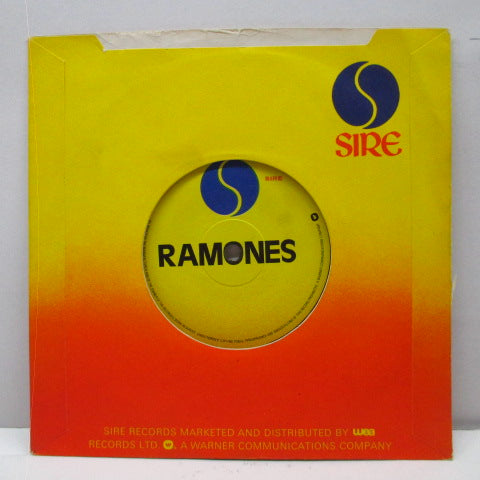 RAMONES (ラモーンズ) - Are Here...And There (UK Promo 7"/NOPS)