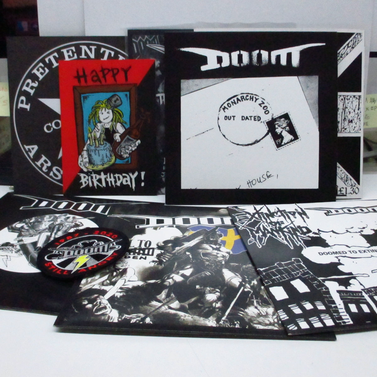 DOOM (ドゥーム)  - Pretentious Arseholes 7 Inch Collection (US+EU 800セット限定 5x7"+FLEXI ボックス)