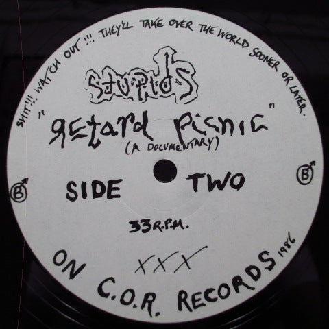 STUPIDS (ストゥーピッズ) - Retard Picnic (UK オリジナル LP/ホワイト・スリーブ)