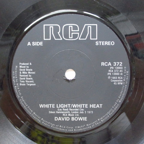 DAVID BOWIE (デヴィッド・ボウイ) - White Light / White Heat (UK オリジナル 「フラットセンター」7"+光沢固紙折り返しジャケ)