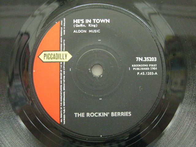 ROCKIN' BERRIES - He's In Town / Flashback (UK Orig.Flat Center)