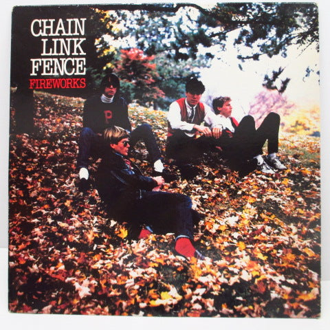 CHAIN LINK FENCE - Fireworks (US Orig.MLP)