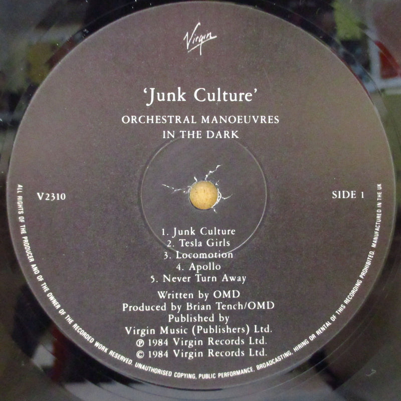O.M.D. (Orchestral Manoeuvres In The Dark) (オーケストラル・マヌーヴァーズ・イン・ザ・ダーク)  - Junk Culture (UK オリジナル LP+光沢固紙インナー/レアステッカー付きジャケ)