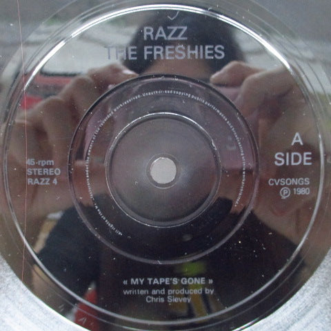 FRESHIES, THE (ザ・フレッシーズ)- My Tape's Gone (UK 2001枚限定ナンバリング入 7"+折畳ジャケ)