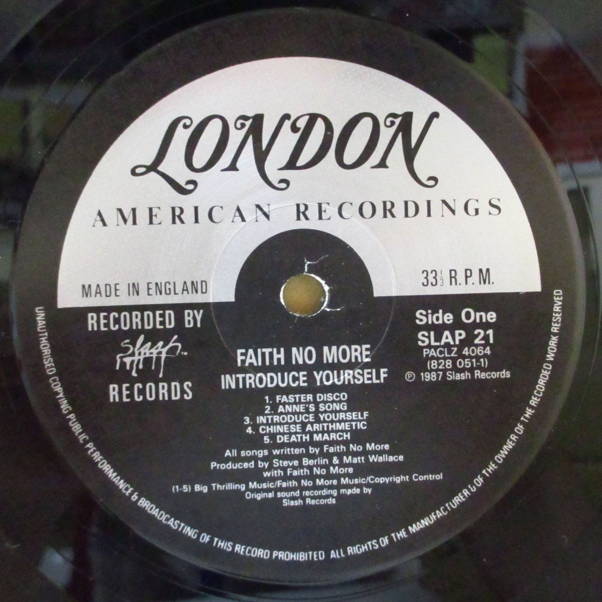 FAITH NO MORE (フェイス・ノー・モア) - Introduce Yourself (UK