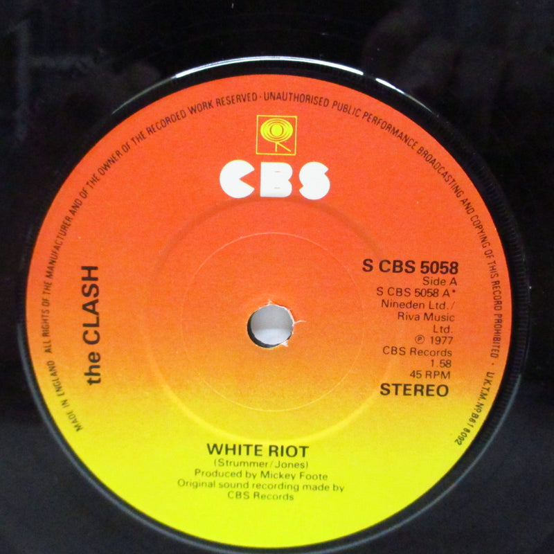 CLASH, THE (ザ・クラッシュ)  - White Riot / 1977 (UK オリジナル「the CLASHラベ」7"+カーブカットPS)