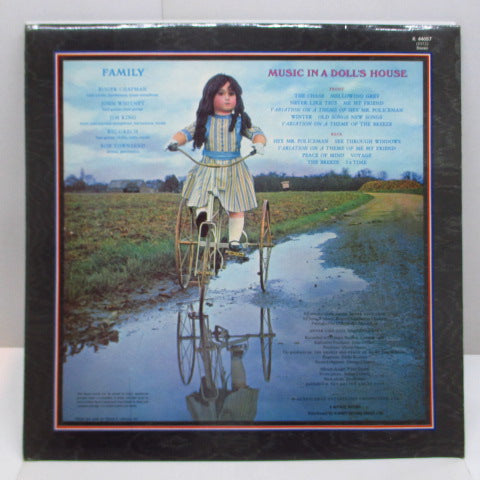 FAMILY - Music In A Doll's House (UK 70's Re No W Logo Stereo LP/CS)